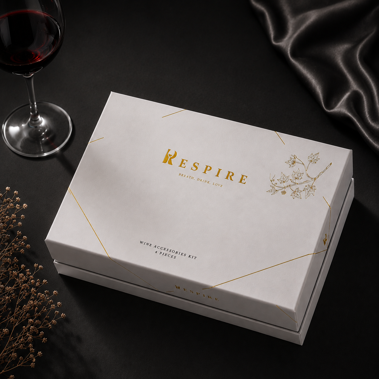 4-Piece Wine Accessories Kit - White